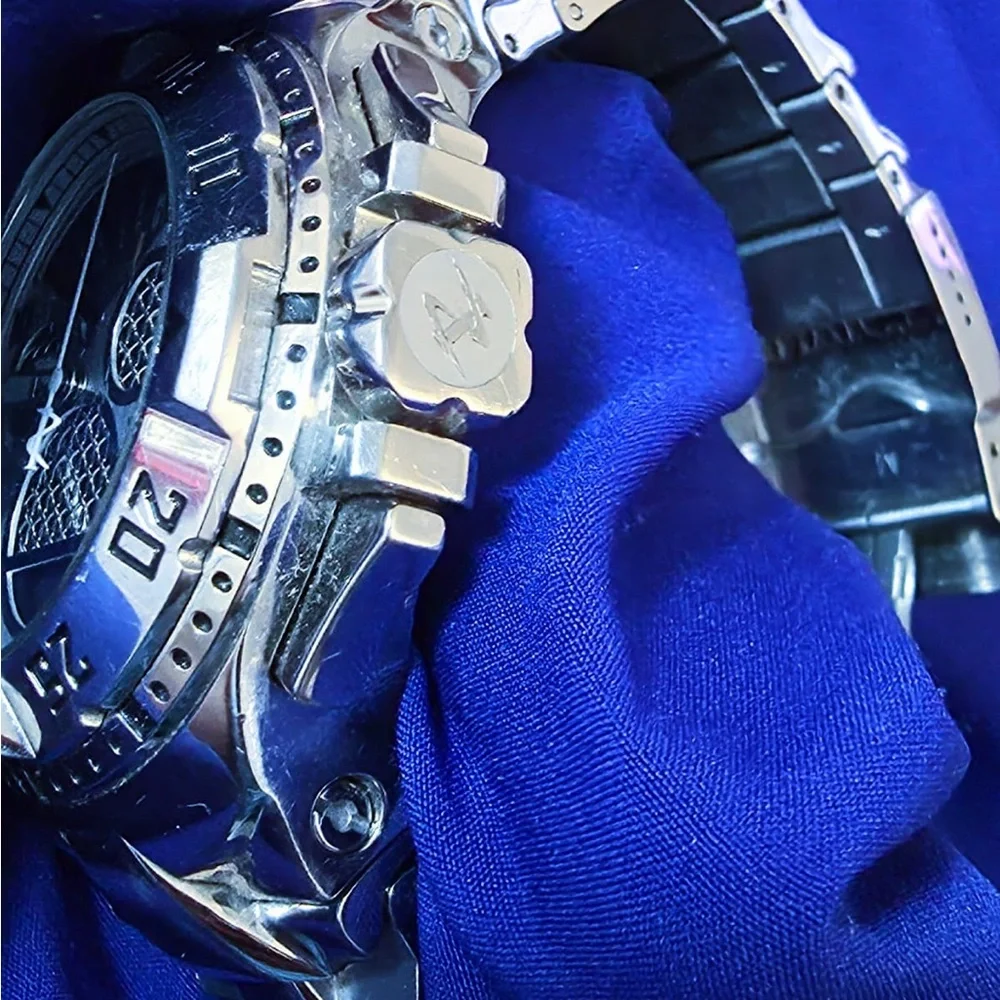 Invicta Excursion Swiss Made Luxury Invicta Big Mens Watch